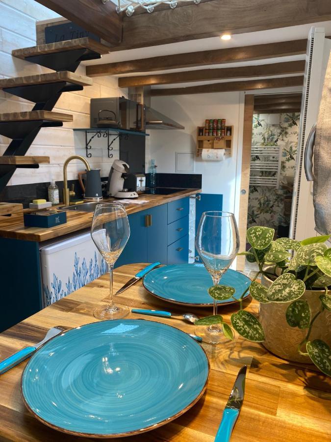 La Tiny Blue - Maison Insolite Pour 2 - Sans Tv Holiday home *